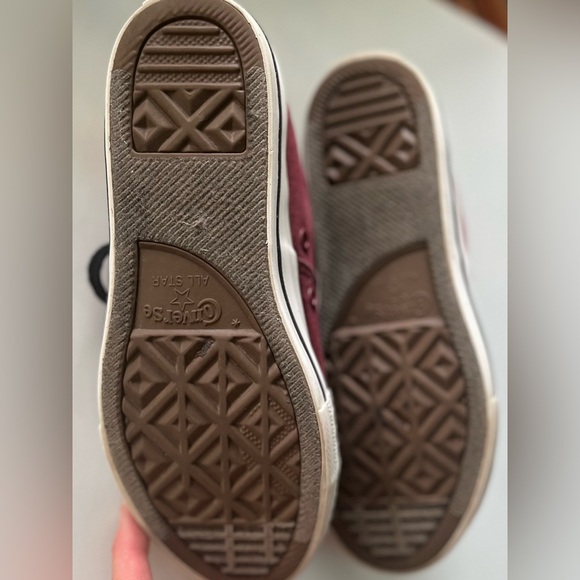 CONVERSE JUNIORS SIZE 2–CLEAN & COOL-BURGUNDY—KIDS UNISEX SZ 2 - Picture 9 of 16
